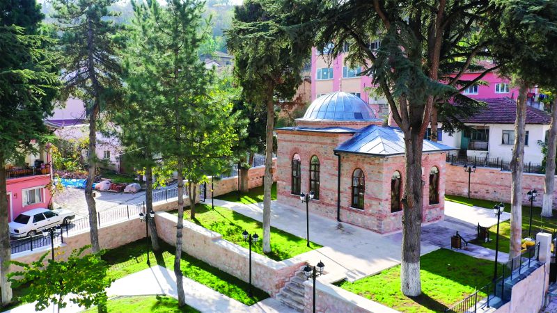 Söğüt Ertuğrul Gazi Türbesi & Kuyulu Mescit