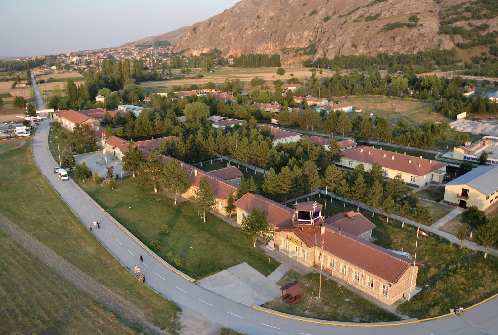 İnönü Mağaraları & THK Havacılık Merkezi